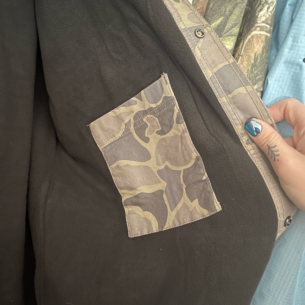 Carhartt RUGGED FLEX® RELAXED FIT CANVAS FLEECE-LINED SHIRT JACKET - Picture 6 of 6